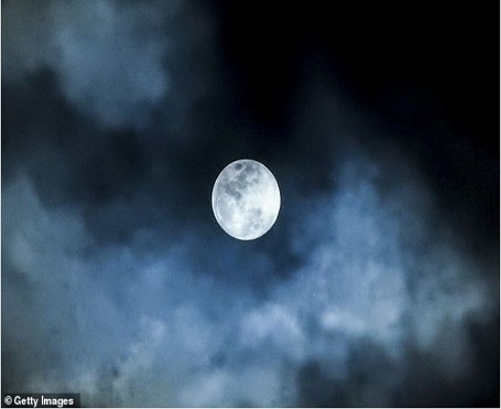 چین، ماه مصنوعی می‌سازد!