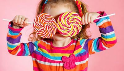 تغذیه کودک,جلوگیری از خوردن تنقلات شیرین توسط کودک,توصیه‌هایی برای جلوگیری از خوردن تنقلات شیرین